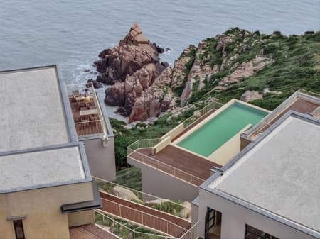 Lost Villa. Huanglong Island Lighthouse Hotel